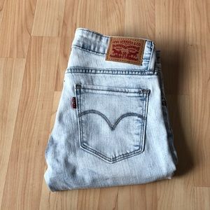 Levi’s skinny jeans